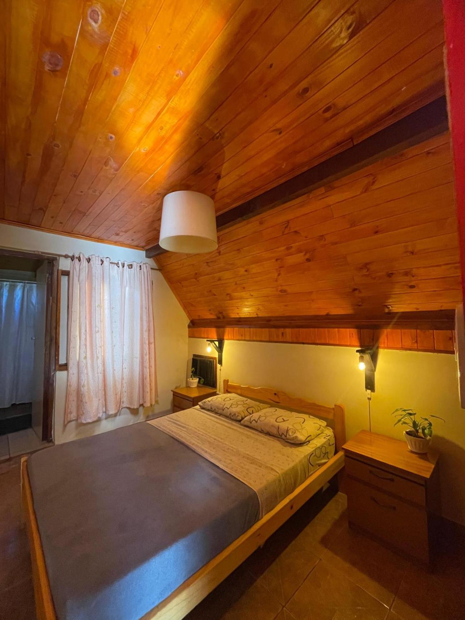 Bungalow Hostel Iguazu Пуерто Игуасу Екстериор снимка
